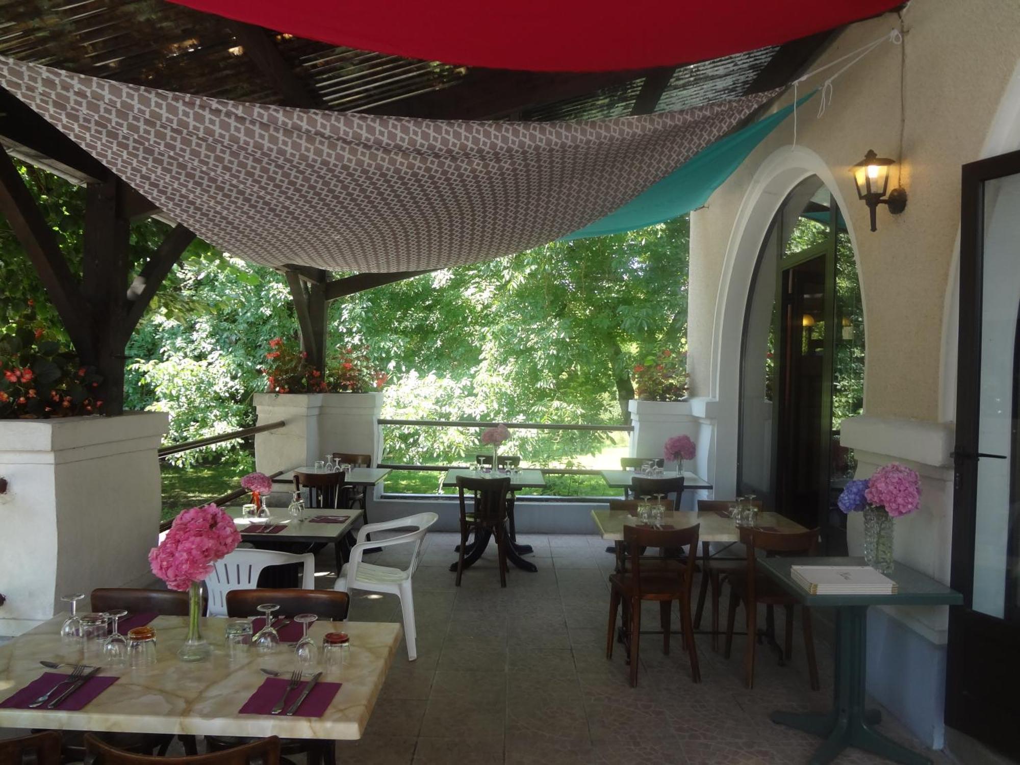 Hotel Du Pont Et Restaurant A Groléjac المظهر الخارجي الصورة