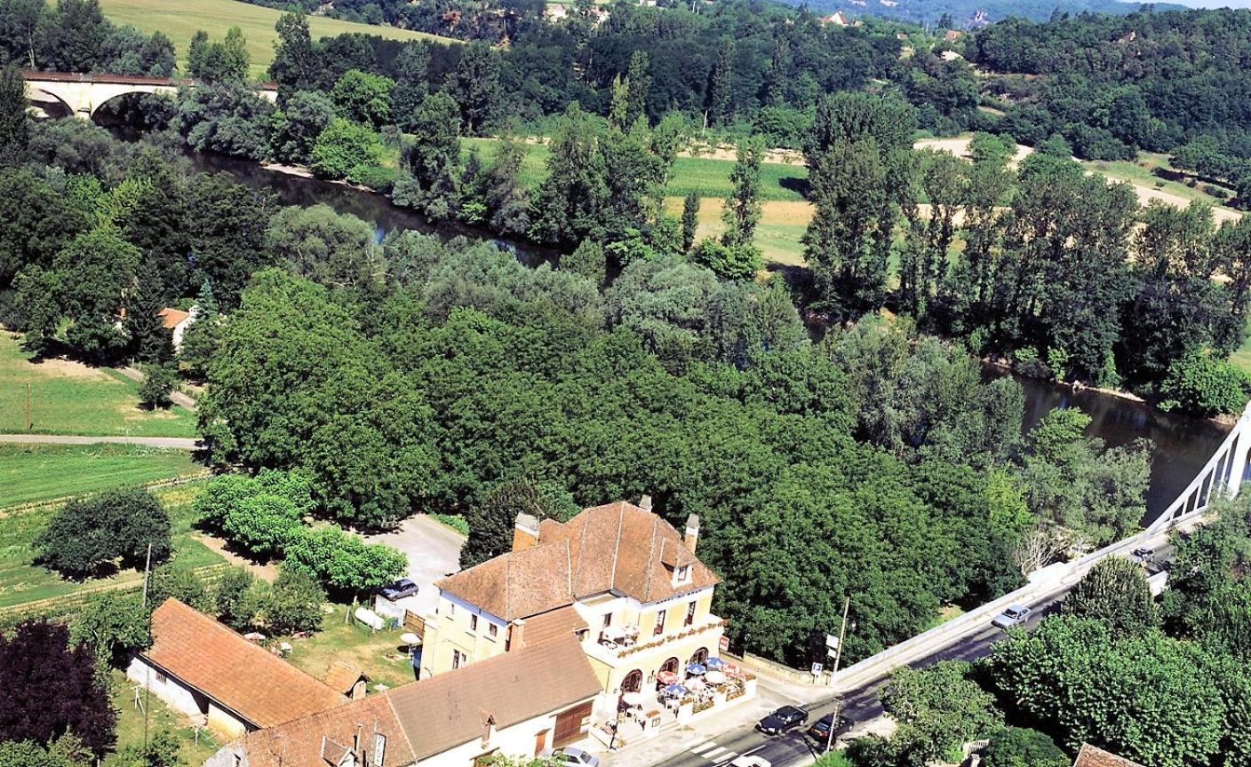 Hotel Du Pont Et Restaurant A Groléjac المظهر الخارجي الصورة